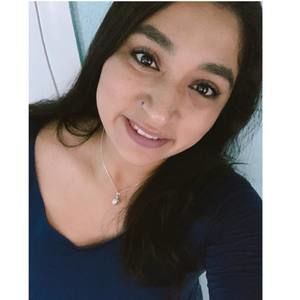 Meet your Posher, Caroline